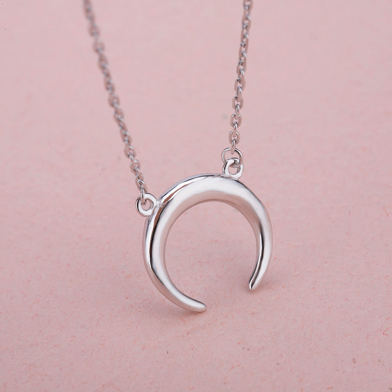 Sterling 925 Sliver Choker Moon Pendent Necklace