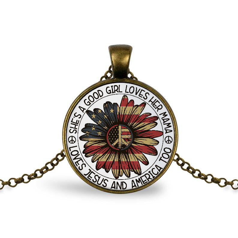 American Flag Daisy Flower Round Pendent Necklace