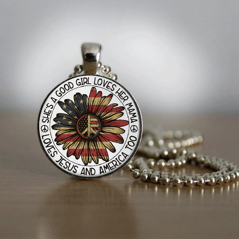 American Flag Daisy Flower Round Pendent Necklace